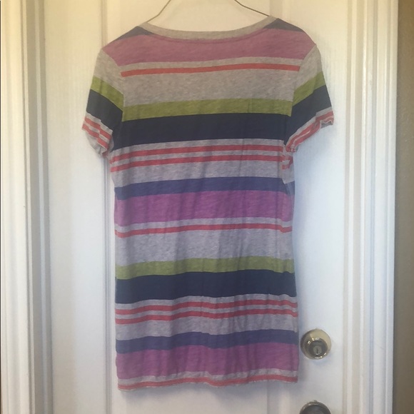 V-Neck multi-colored striped T-Shirt - Picture 4 of 4